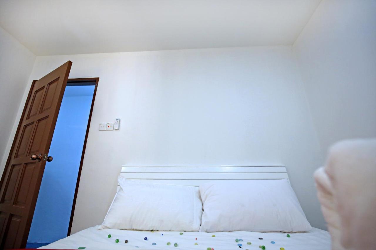 Stay At Jacks Melaka Экстерьер фото